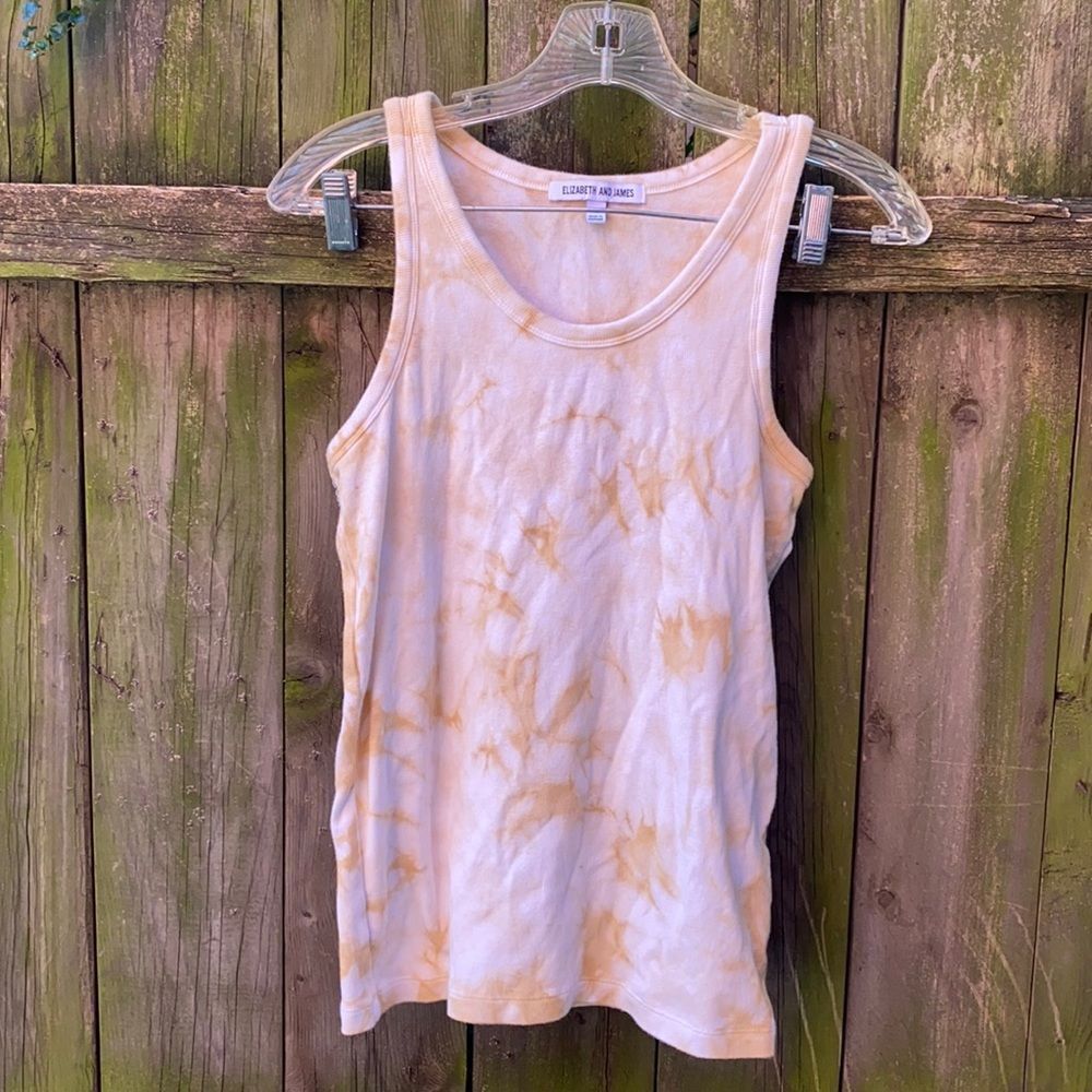 Elizabeth & Janes marble print tank top sz. M